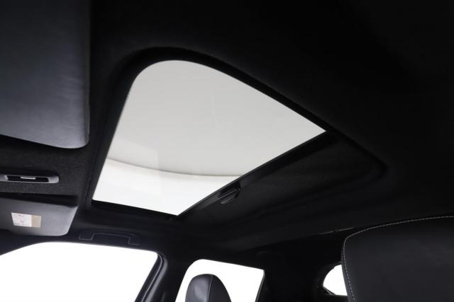 Nissan Juke image 8