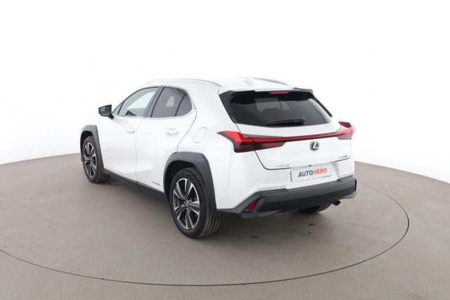 Lexus Ux image 5