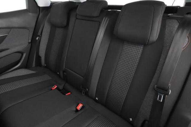 Peugeot 3008 image 6