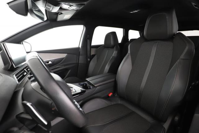 Peugeot 5008 image 4