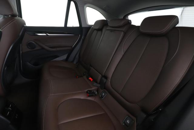 Bmw X1 image 8