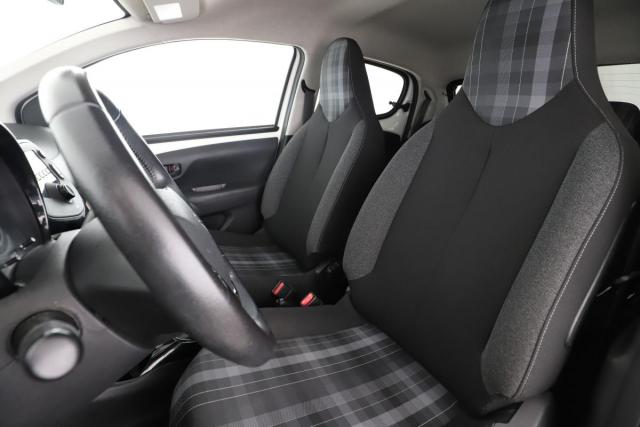 Peugeot 108 image 8