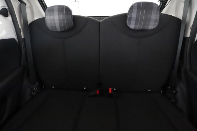 Peugeot 108 image 6