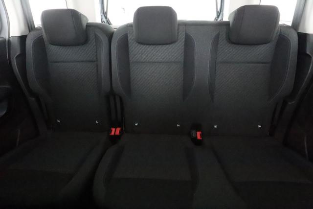 Peugeot Rifter image 1