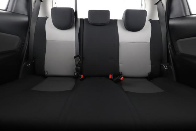 Toyota Yaris image 5