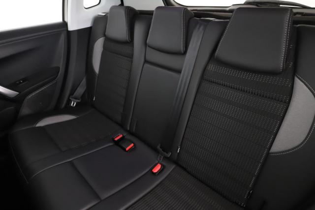 Peugeot 2008 image 5