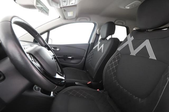 Renault Captur image 8