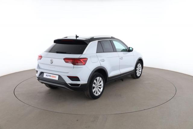 Volkswagen T-Roc image 9