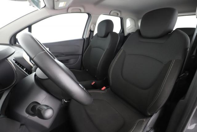 Renault Captur image 8