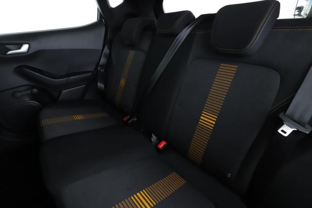 Ford Fiesta image 2