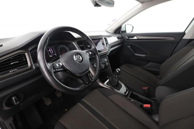 Volkswagen T-Roc image 4
