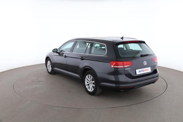 Volkswagen Passat Sw image 8