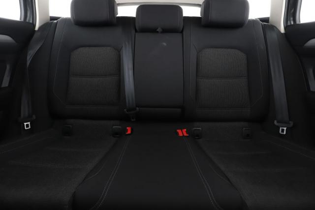 Volkswagen Passat Sw image 4
