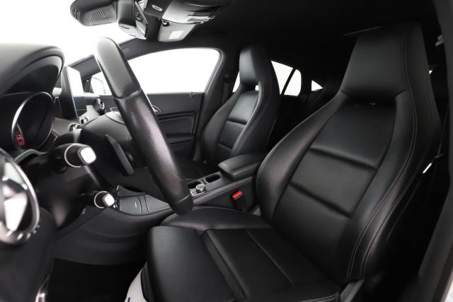 Mercedes Benz Cla Shooting Brake image 3