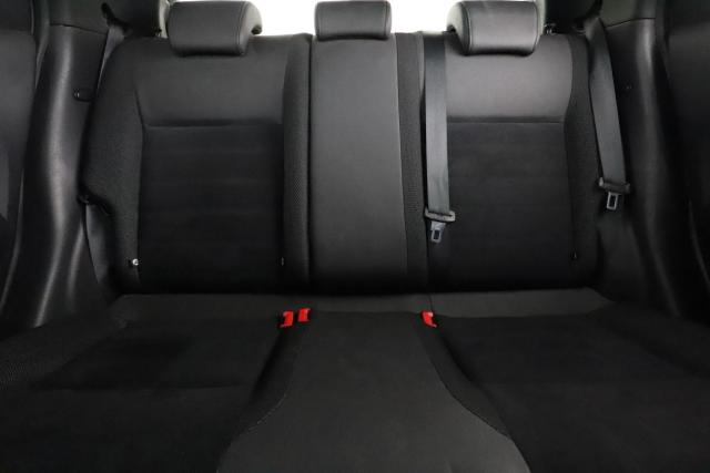 Nissan Juke image 9