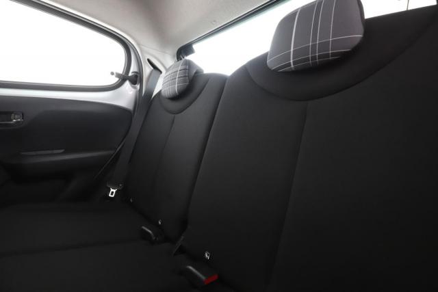 Peugeot 108 image 1