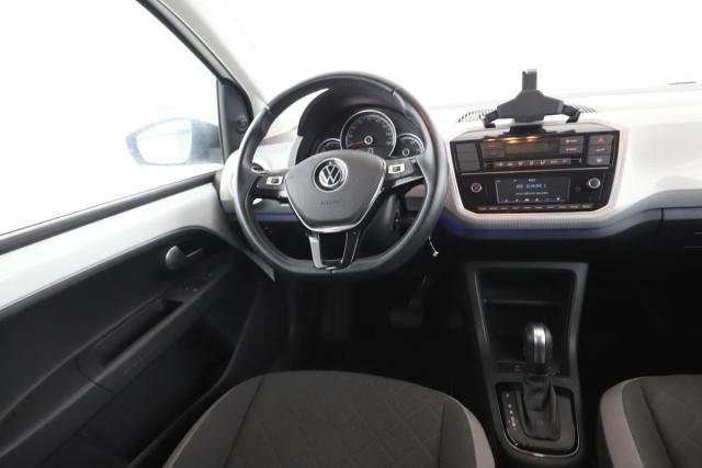 Volkswagen Up! image 5