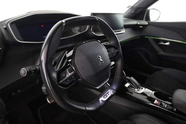 Peugeot 2008 image 3