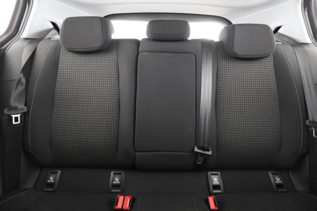 Peugeot 308 image 2