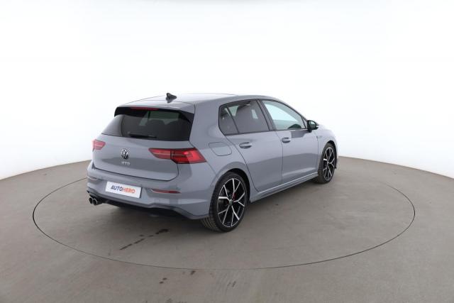 Volkswagen Golf image 4