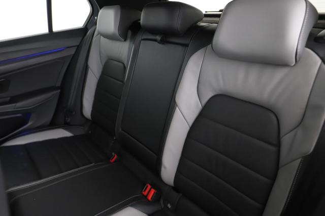 Volkswagen Golf image 1