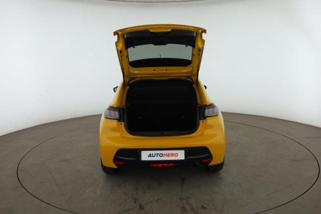 Peugeot 208 image 4