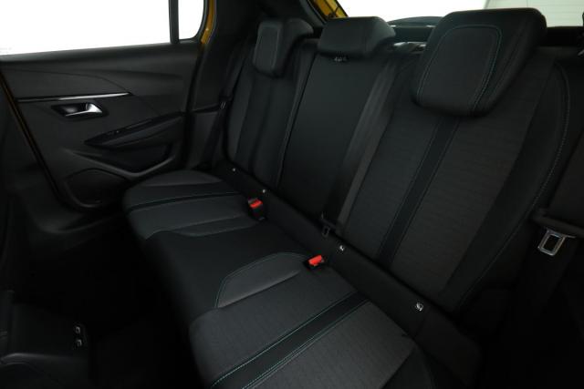 Peugeot 208 image 3