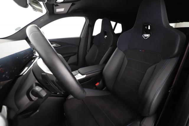 Bmw Ix2 image 8