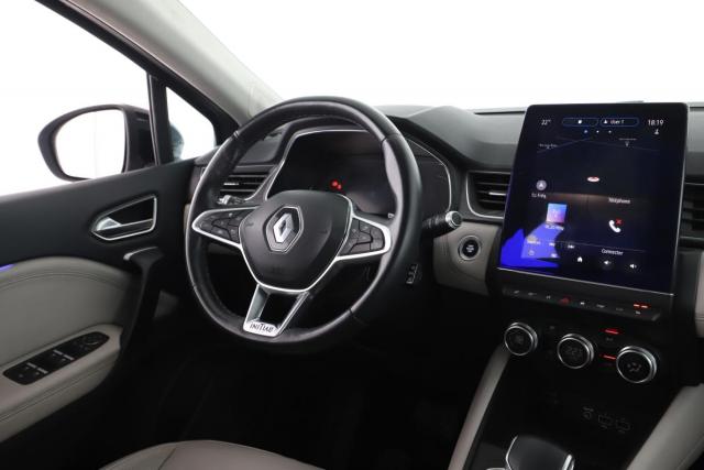 Renault Captur image 8