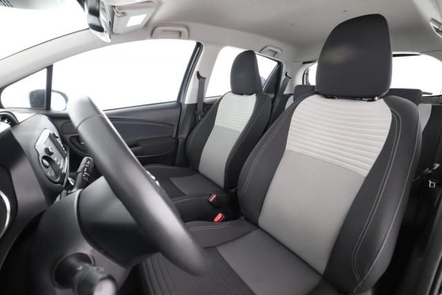 Toyota Yaris image 4
