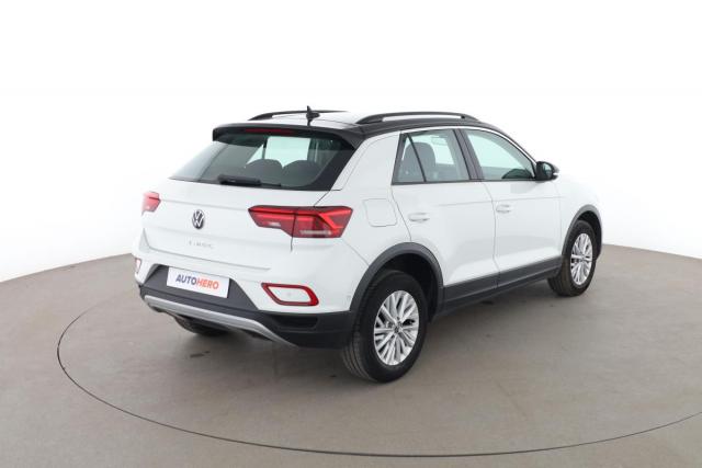 Volkswagen T-Roc image 5