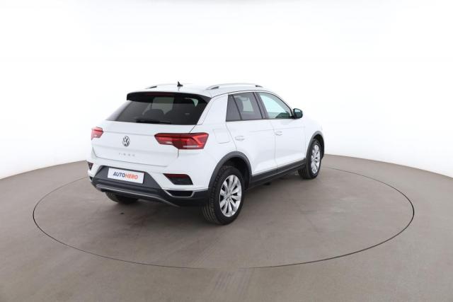 Volkswagen T-Roc image 5