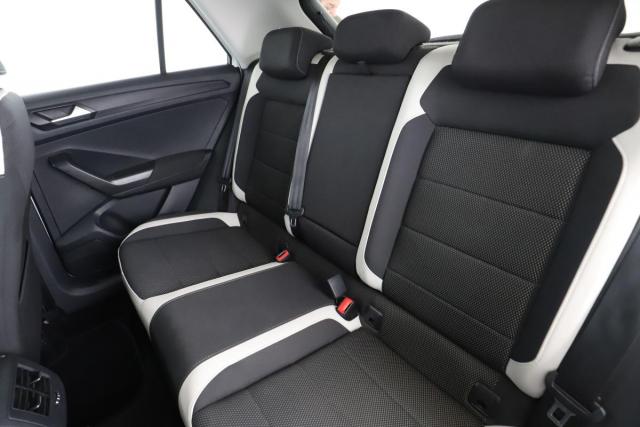 Volkswagen T-Roc image 1