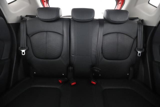 Renault Captur image 9