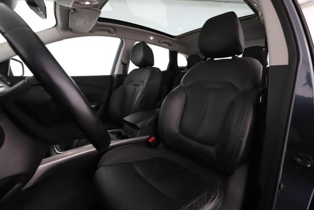 Renault Kadjar image 8
