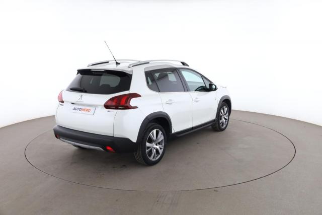 Peugeot 2008 image 1