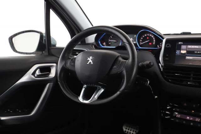 Peugeot 2008 image 4