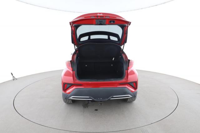 Toyota C-Hr image 1