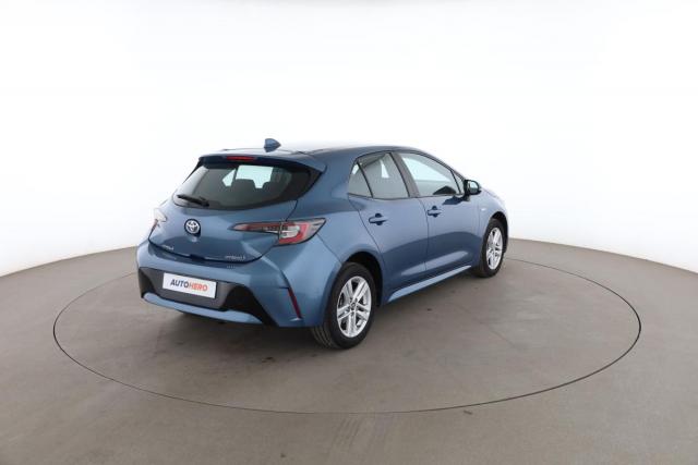Toyota Corolla image 6
