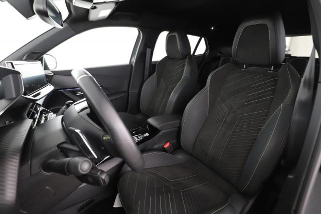 Peugeot 2008 image 5
