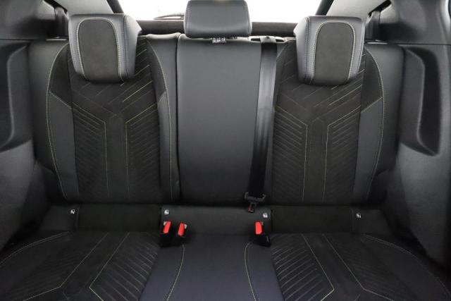 Peugeot 2008 image 4