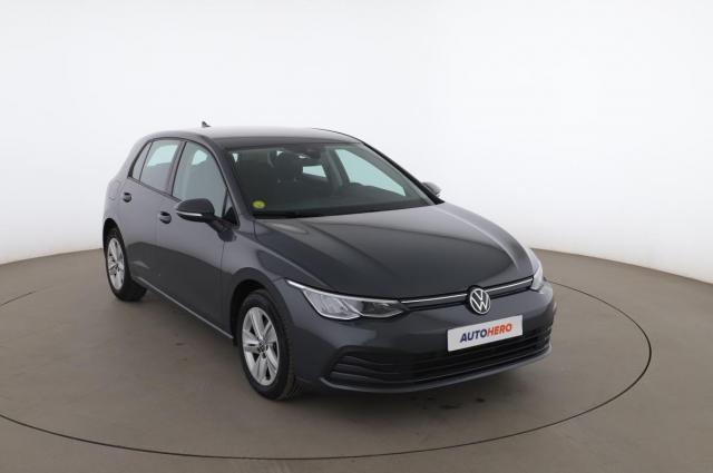 Volkswagen Golf image 9