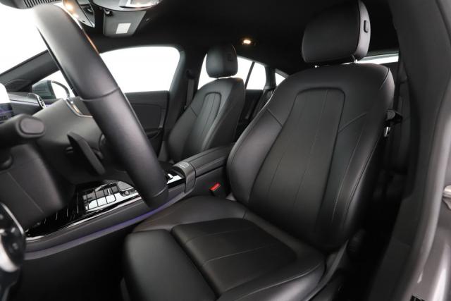 Mercedes Benz Cla Shooting Brake image 9