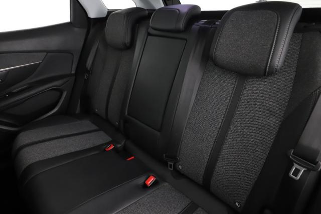 Peugeot 3008 image 9