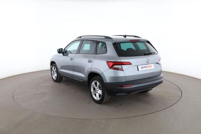 Skoda Karoq image 9