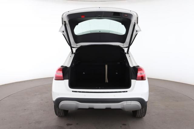 Mercedes Benz Gla image 2