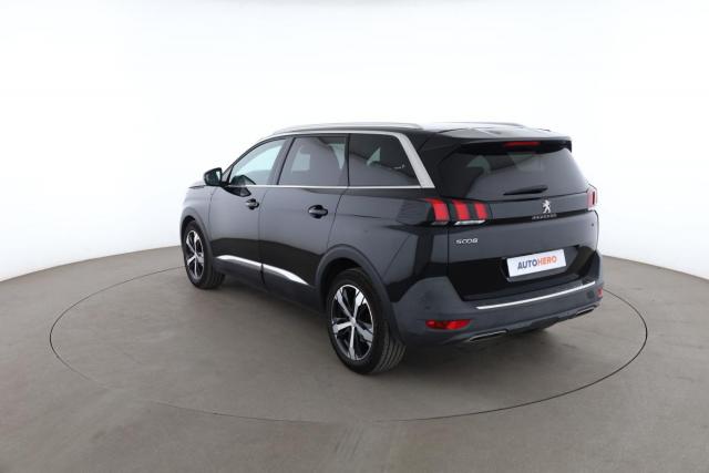 Peugeot 5008 image 4
