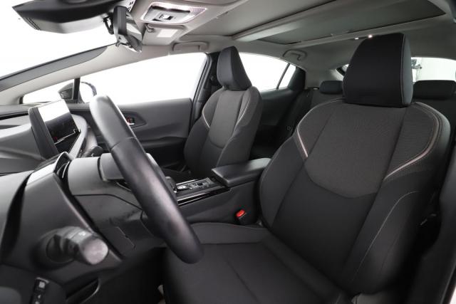 Toyota Prius image 8