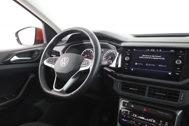 Volkswagen T-Cross image 1