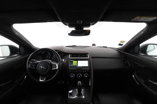 Jaguar E-Pace image 8